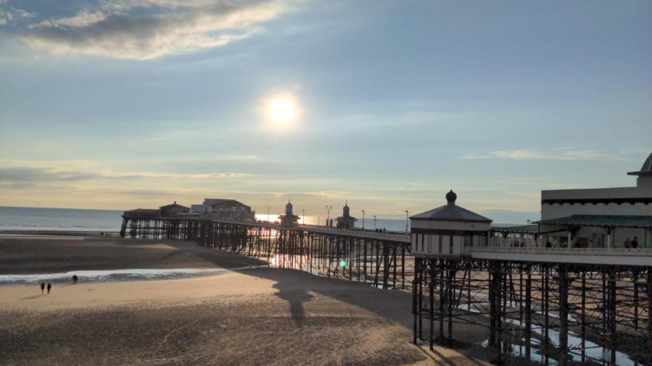 The Winter Garden Suites Blackpool Eksteriør billede